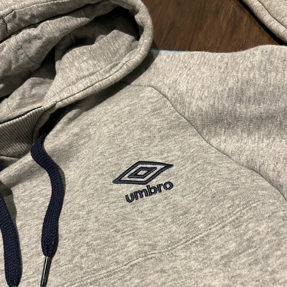 UMBRO grey sweater - Picture 3 of 6